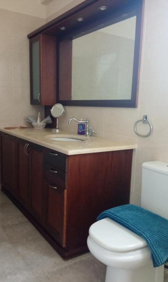 A Cozy Whole House Near The Airport And The Artemida (Attica)