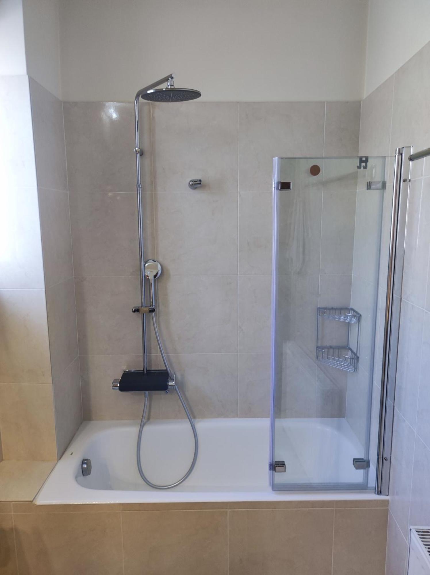 Holiday home A Cozy Whole House Near The Airport And The
