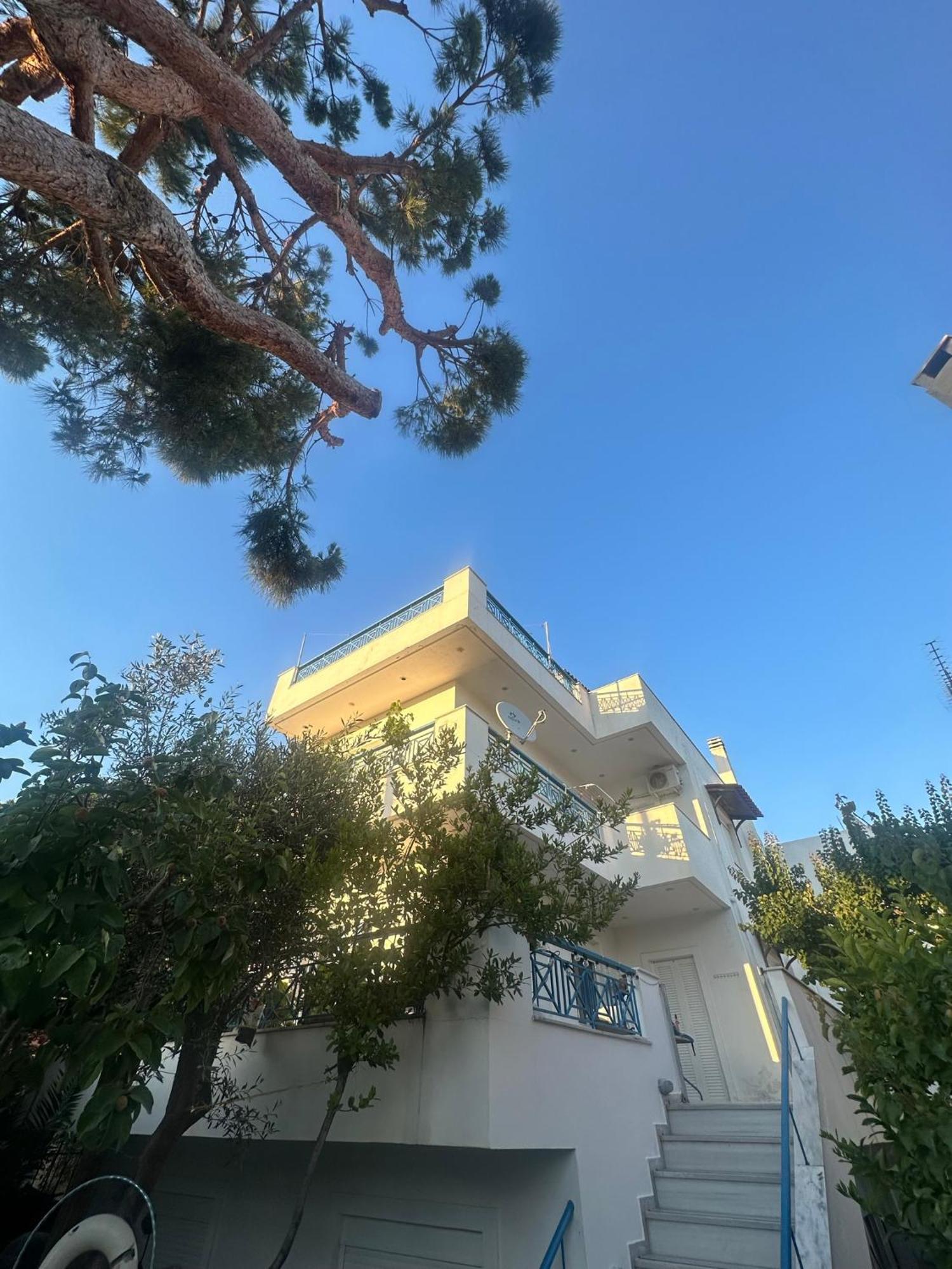 A Cozy Whole House Near The Airport And The